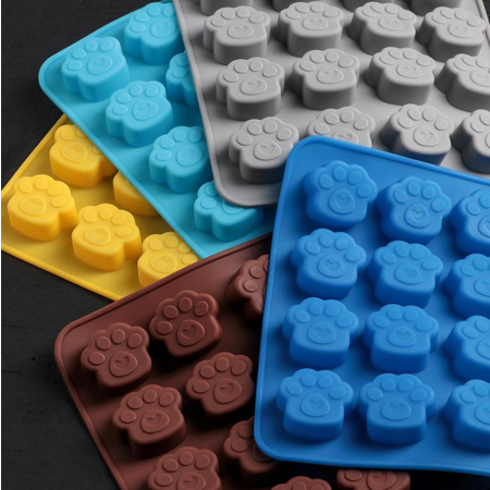 Форма силиконовая для кондитерских изделий Sima-Land, 16 ячеек, 16*15,5*0,5 см (3*2,7*0,5 см), ассорти