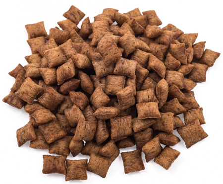 Подушечки хрустящие TitBit для кошек (лакомства), 30 г, с сыром и паштетом из кролика