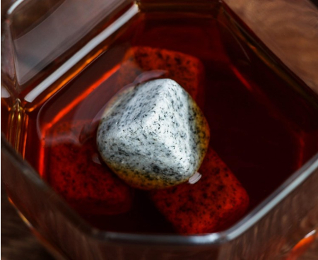 Камни для виски Sima-Land, «Используй с умом», 4 шт., 18+ Камни для виски Sima-Land, «Используй с умом», 4 шт., 18+