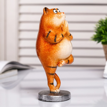 Сувенир полистоун лак «Котик», 15*7*6 см, «В позе дерева» Сувенир полистоун лак «Котик», 15*7*6 см, «В позе дерева»