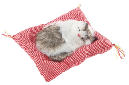 Игрушка на панель авто , «Кошка на подушке», бело-серый окрас