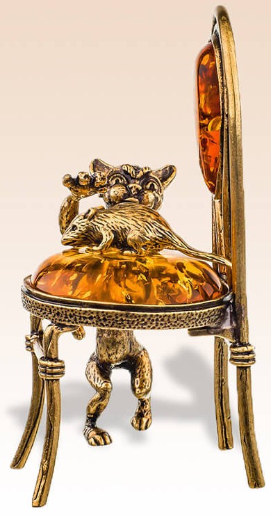 Фигурка сувенирная «Кот» BronzaMania, «Кот и мышка на стуле» (с янтарем)