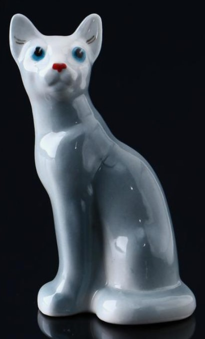 Статуэтка фарфоровая «Кошка Тайка», 10 см, ассорти